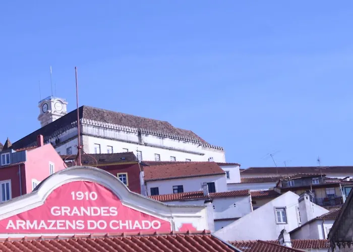 Be Coimbra Hostels
