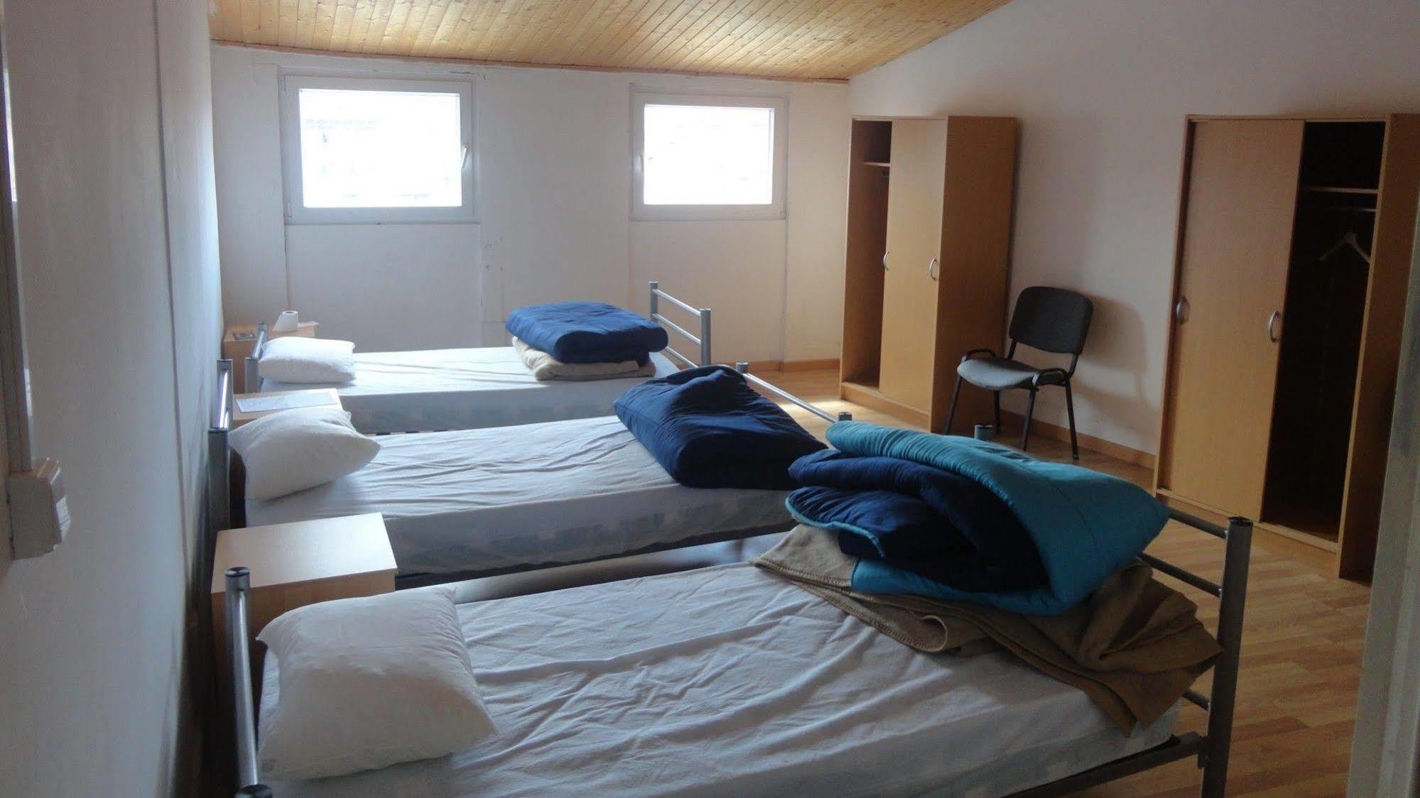 Be Hostal *