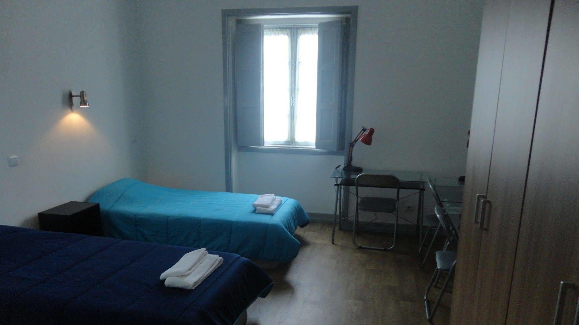Hostal Be *